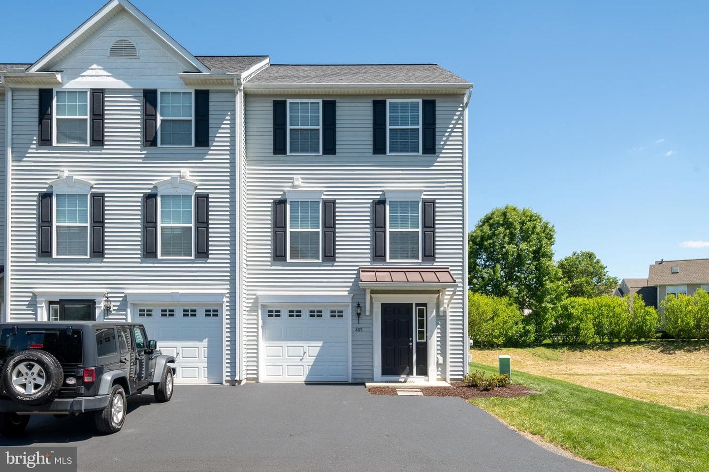805 Heather Way