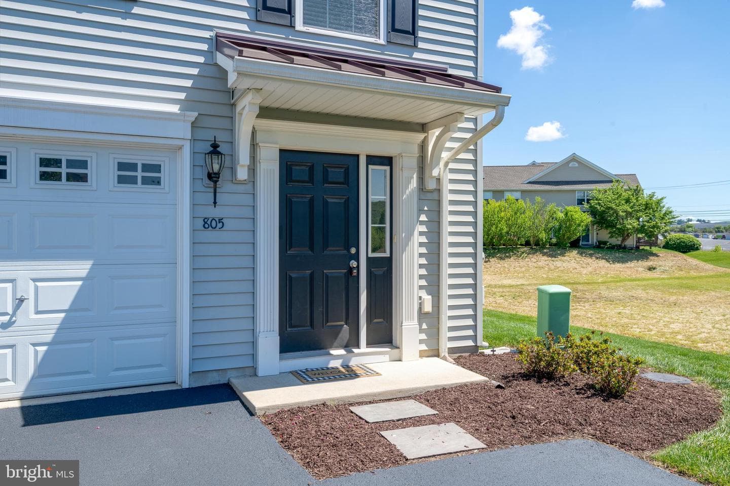 805 Heather Way photo 2