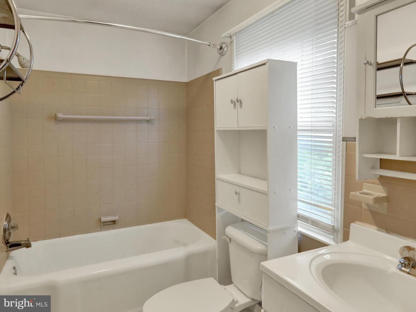 1411 College Avenue photo 15