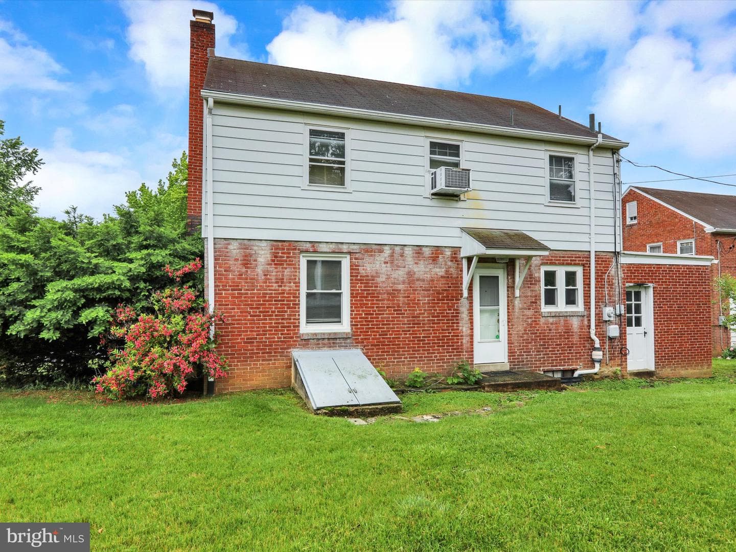 1411 College Avenue photo 22