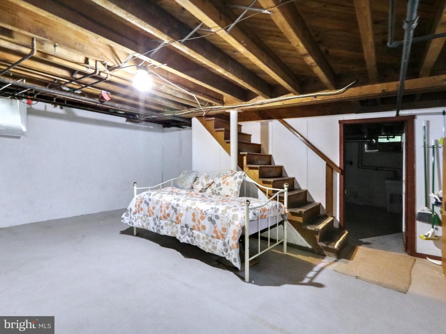 1411 College Avenue photo 25