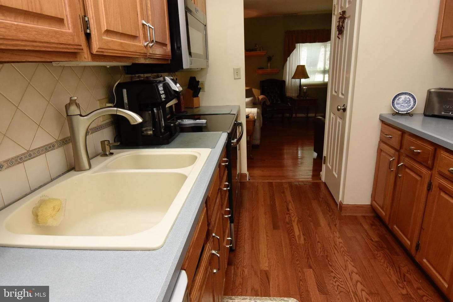 11 Pine Woods Court photo 5