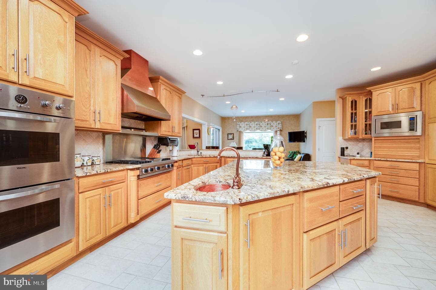 12 Chestnut Hill Drive photo 44