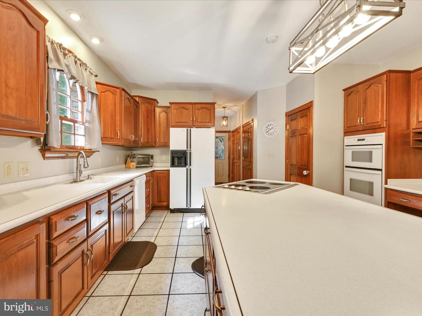 818 Green Hills Road photo 11