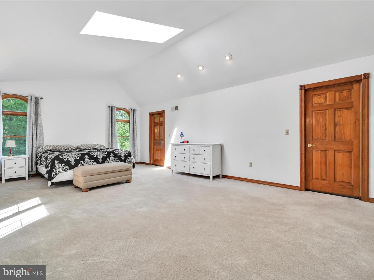818 Green Hills Road photo 32