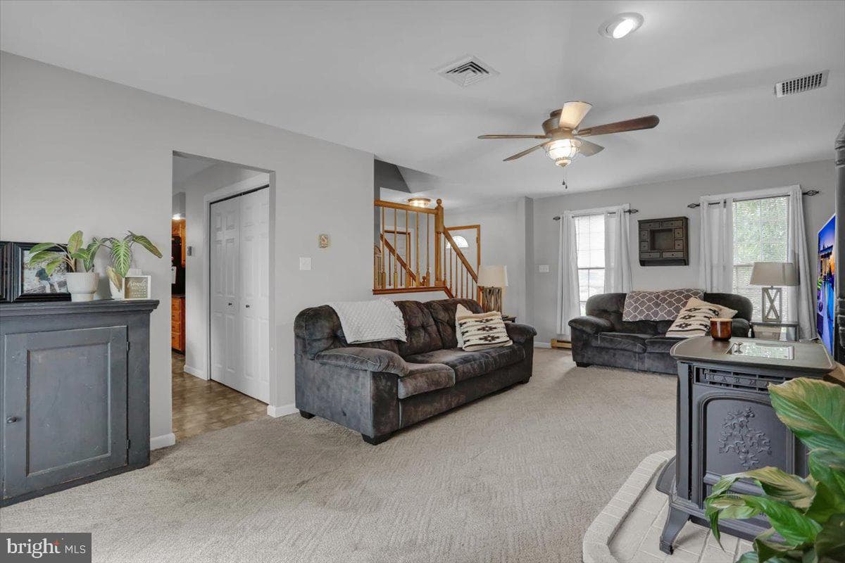 281 Sharadin Road photo 6