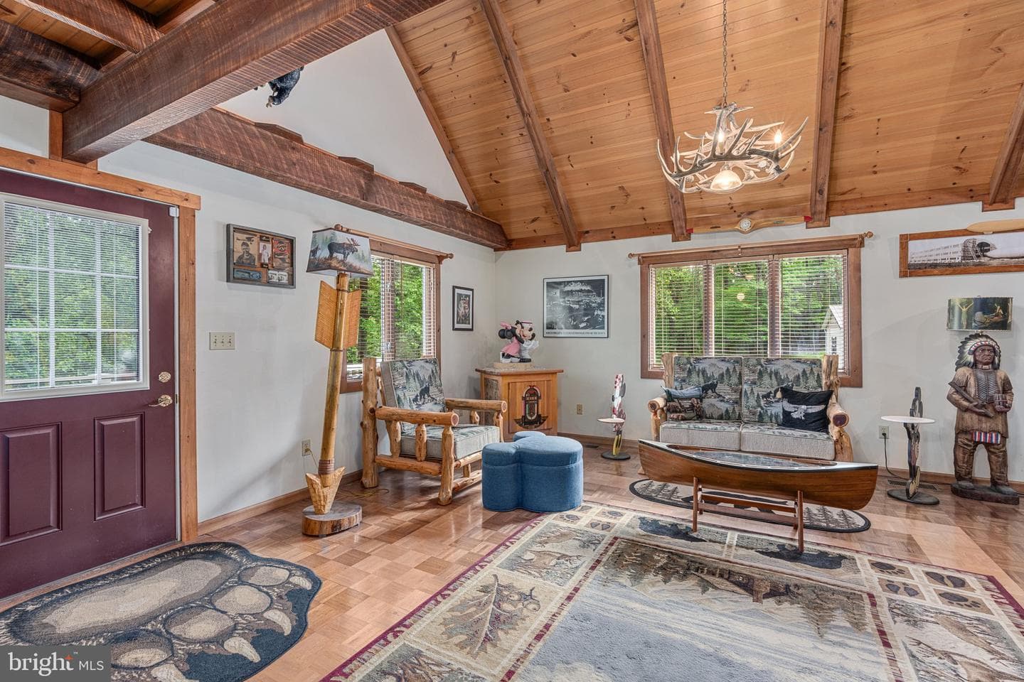 2033 Weisstown Road photo 11