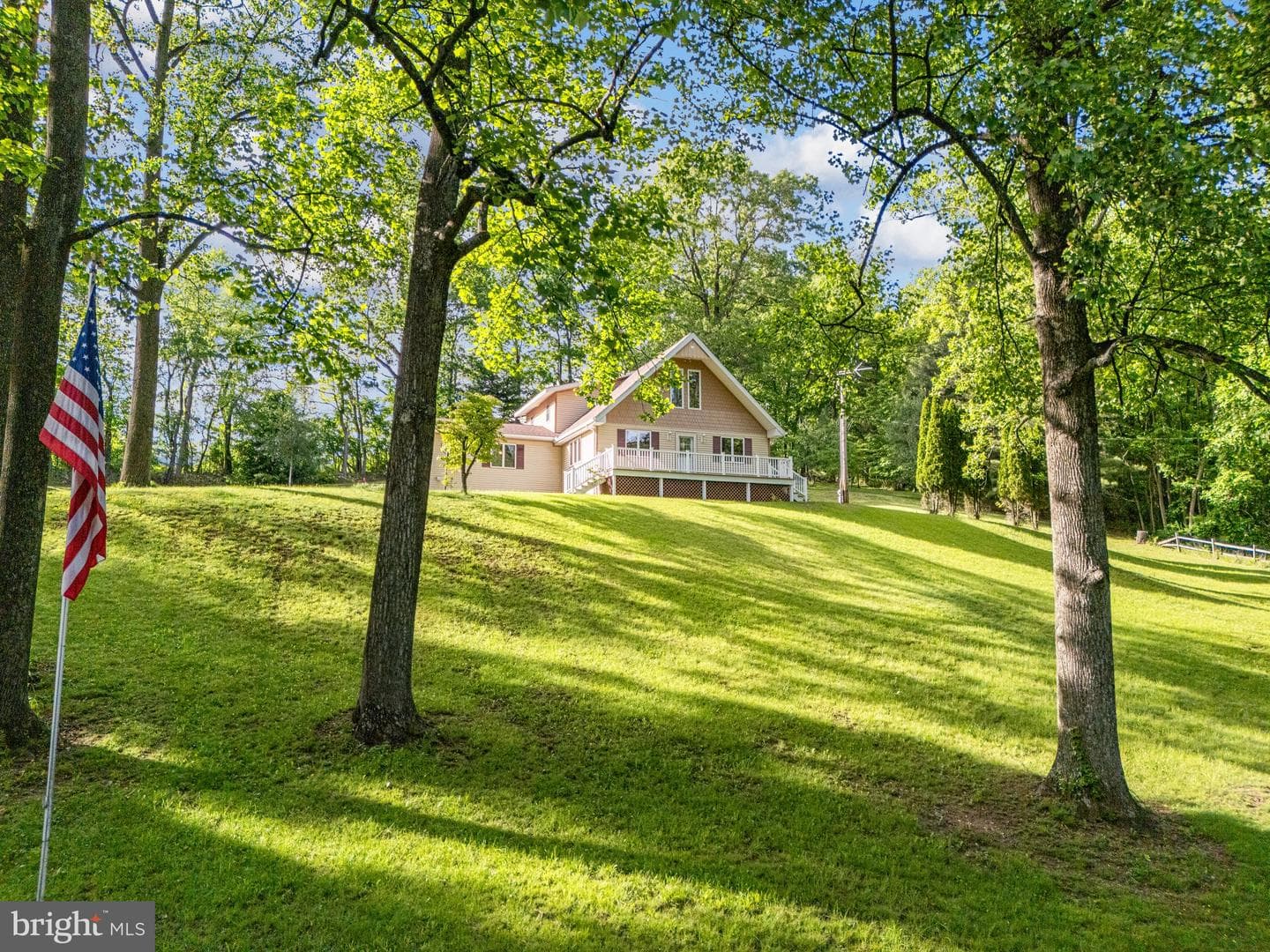 2033 Weisstown Road photo 7