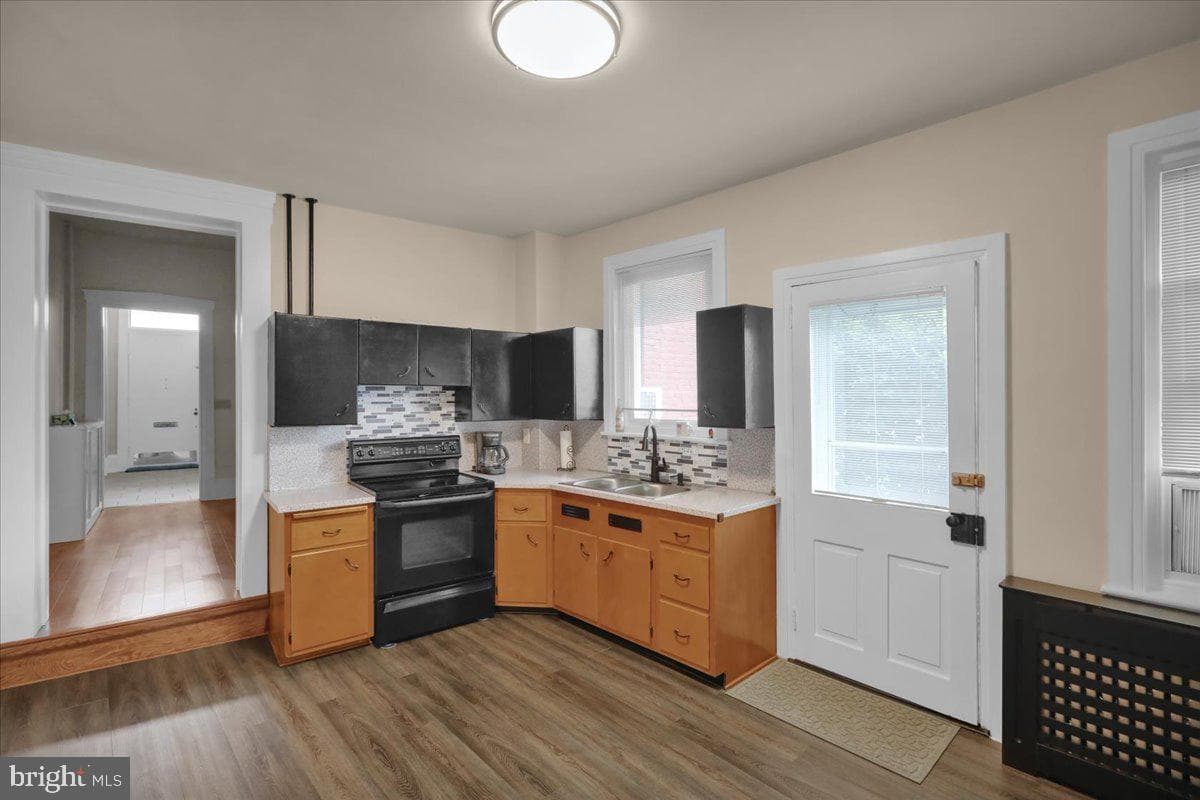 128 State Street photo 9