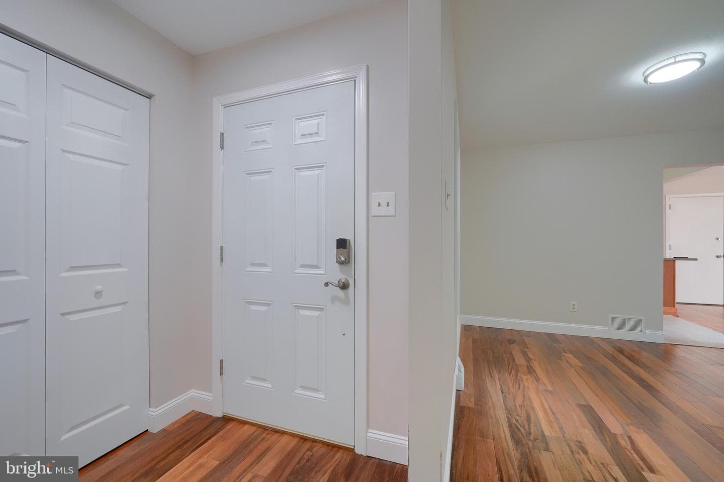 4684 Pheasant Run photo 12