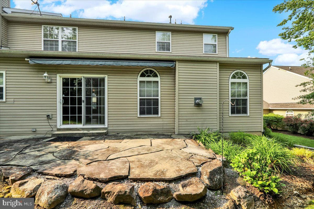 203 Barrington Drive photo 42
