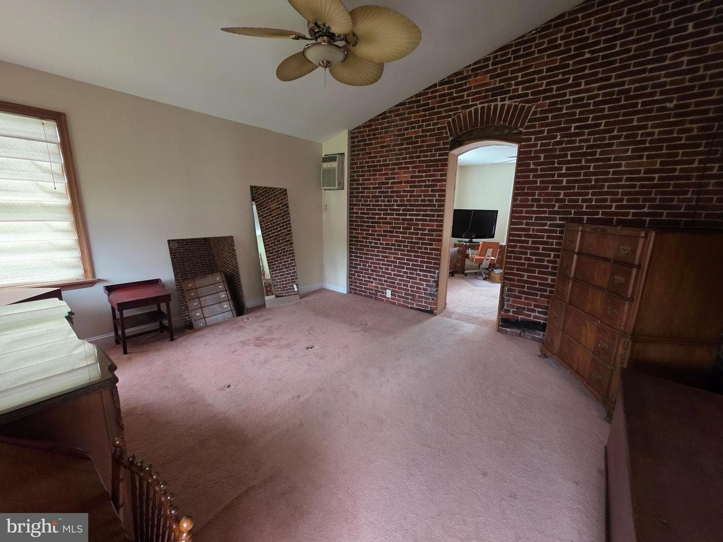120 S Morwood Avenue photo 26
