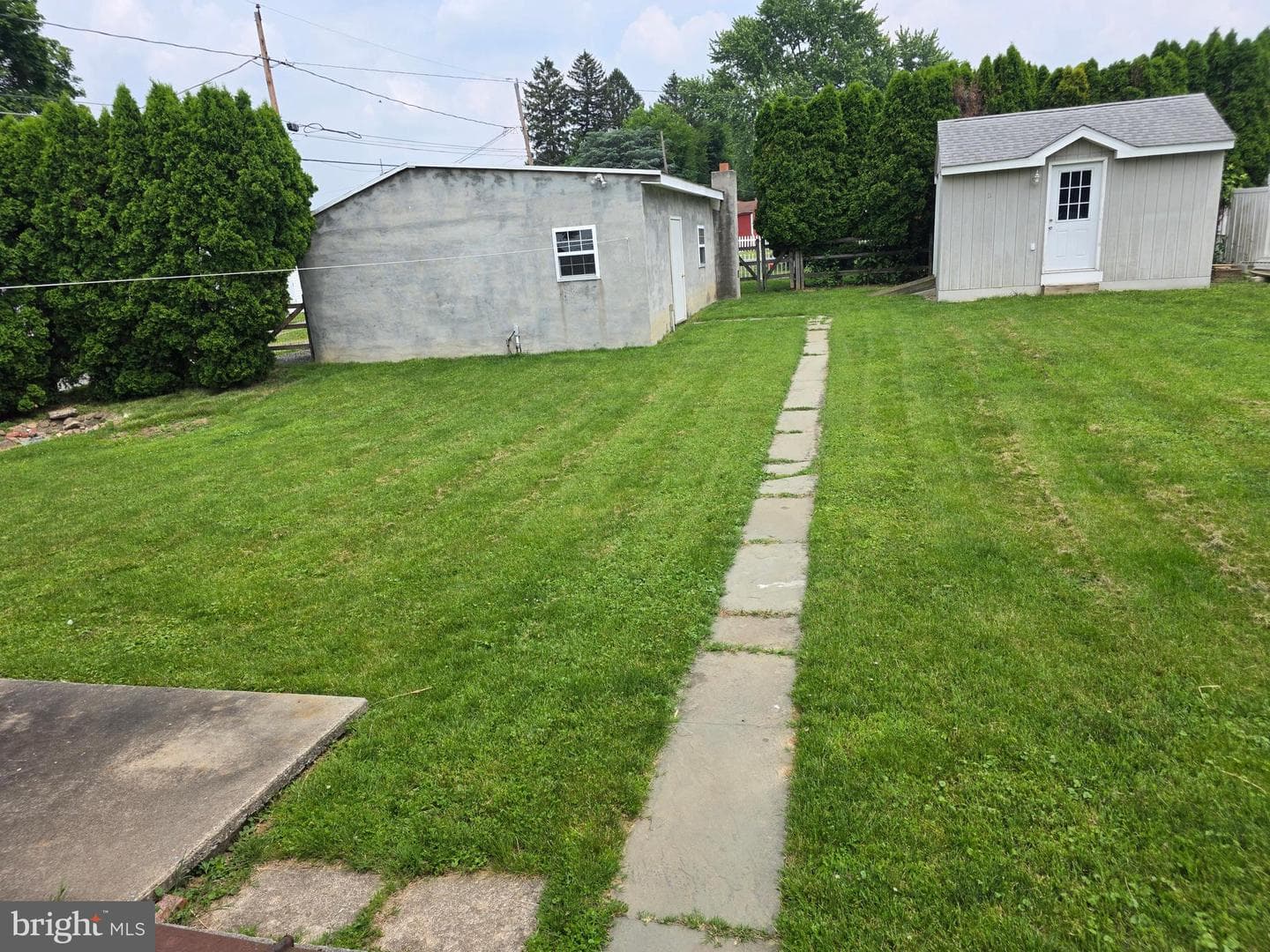 120 S Morwood Avenue photo 33