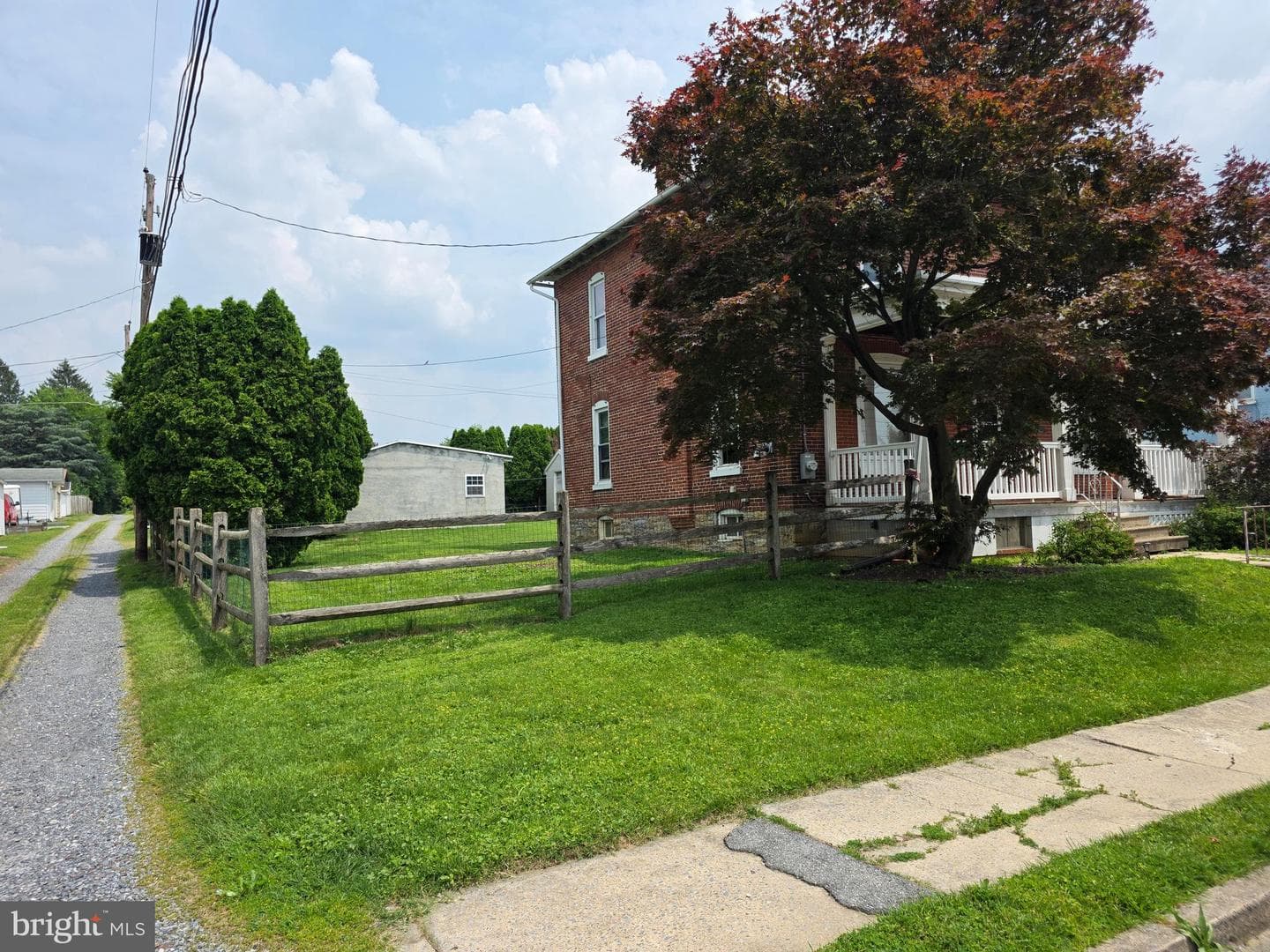 120 S Morwood Avenue photo 36