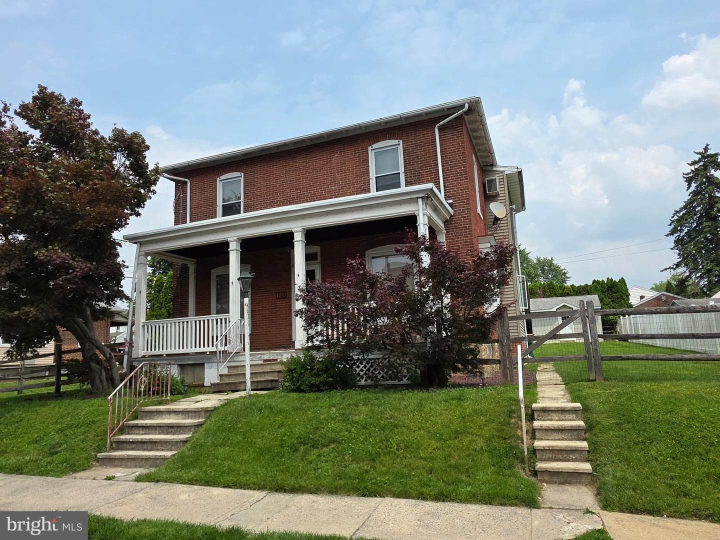 120 S Morwood Avenue photo 40