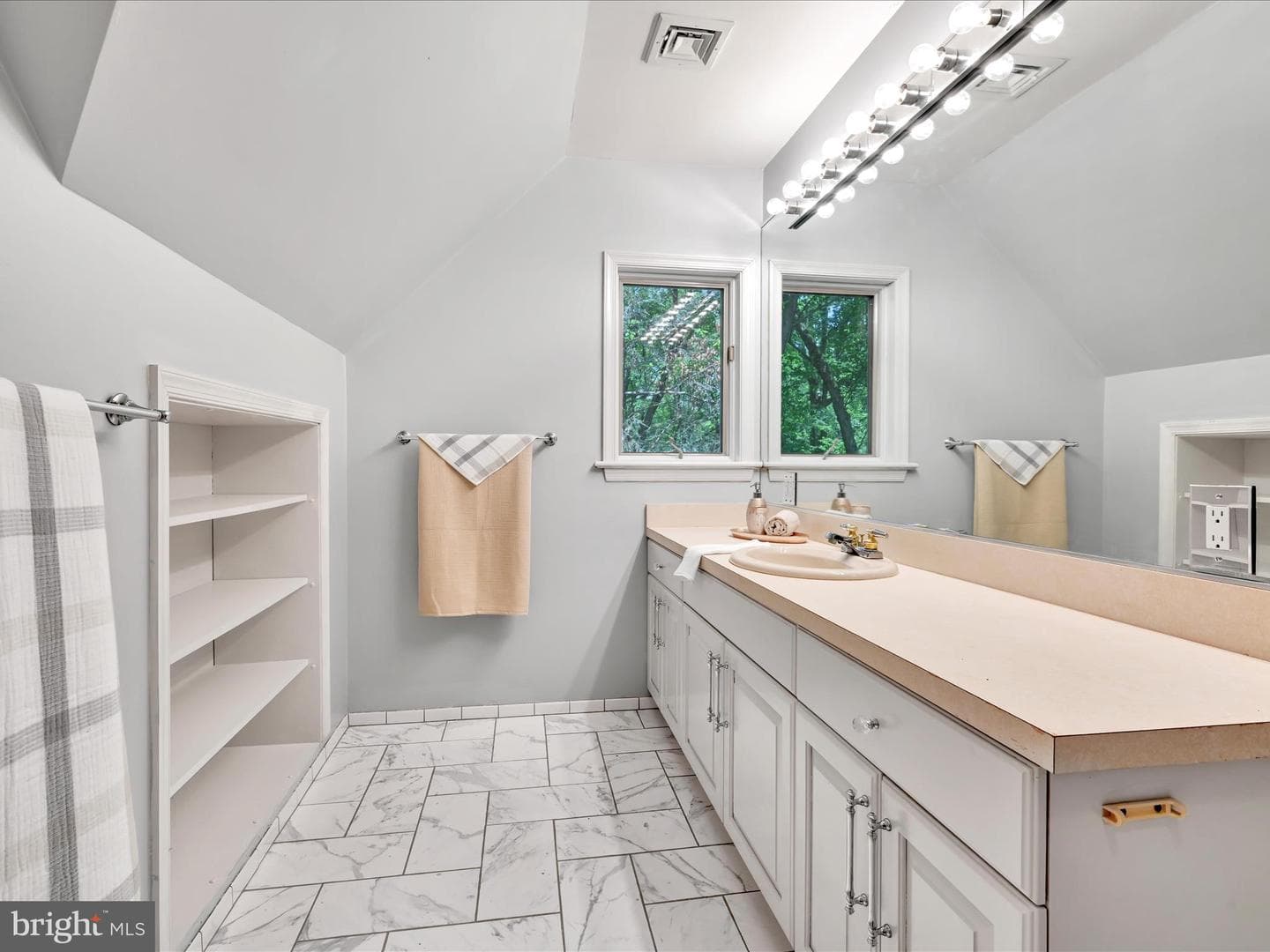 1035 Hill Road photo 63