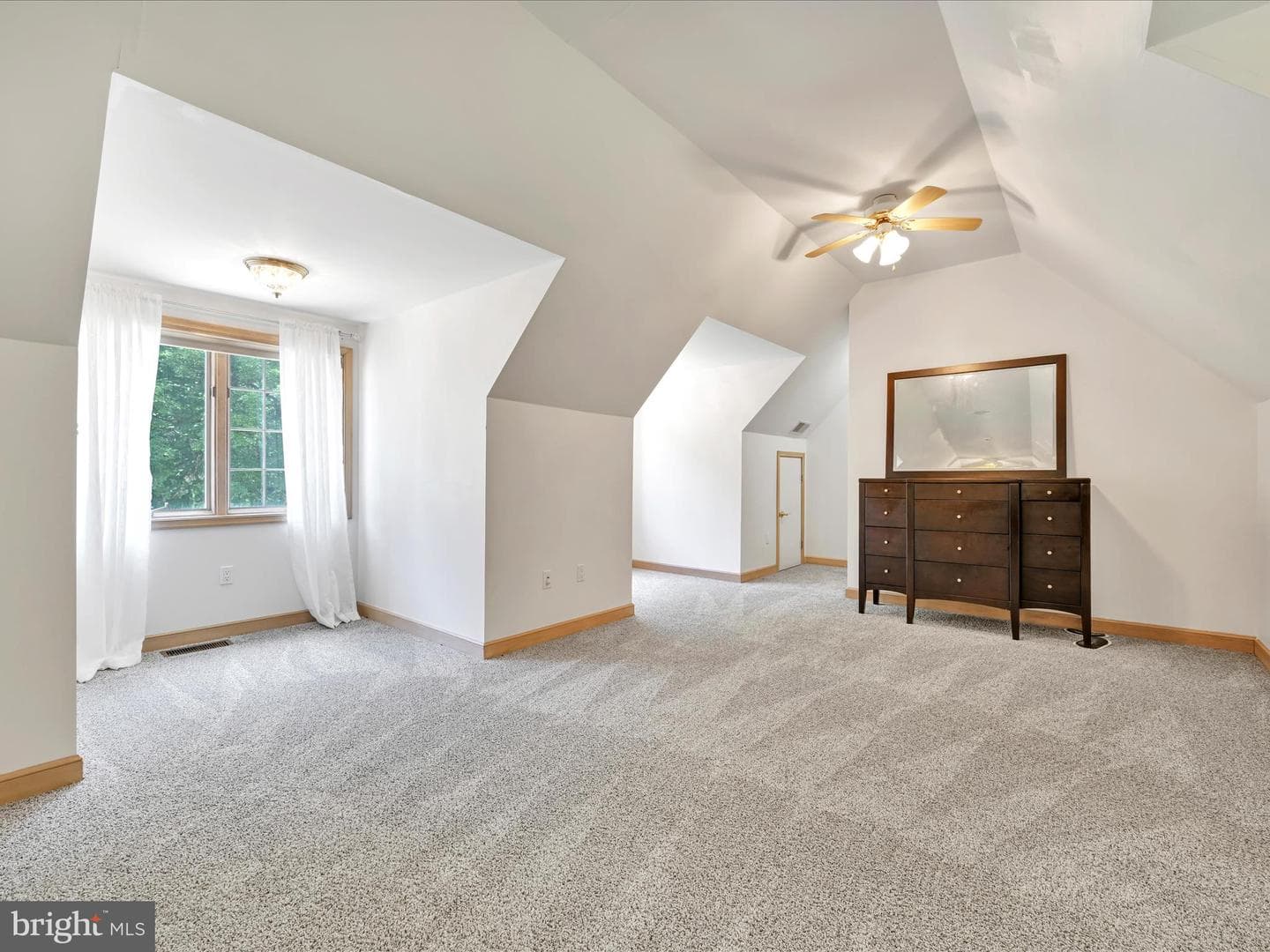 1035 Hill Road photo 66