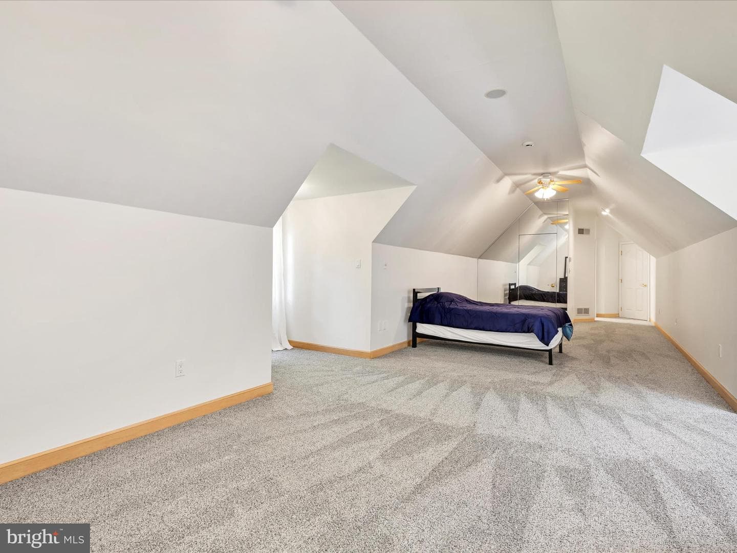 1035 Hill Road photo 67