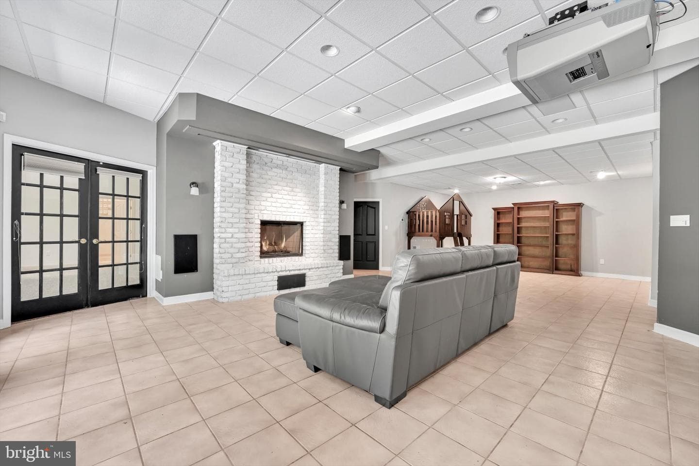 1035 Hill Road photo 72