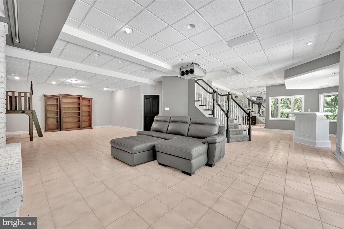 1035 Hill Road photo 73
