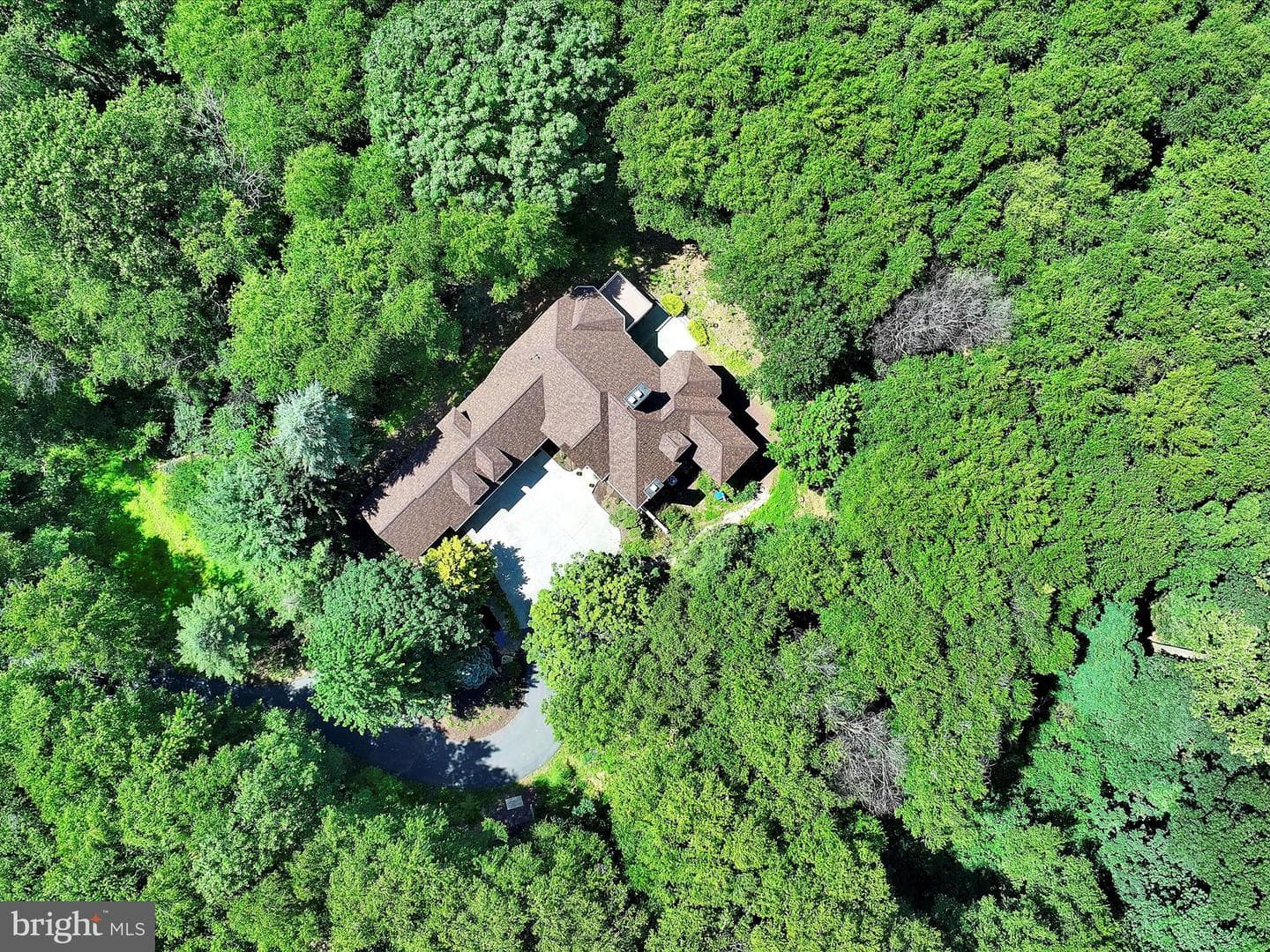 1035 Hill Road photo 86