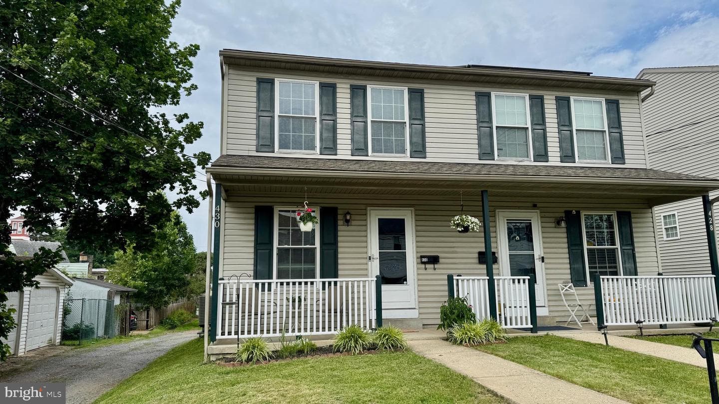 430 Carroll Street photo 1