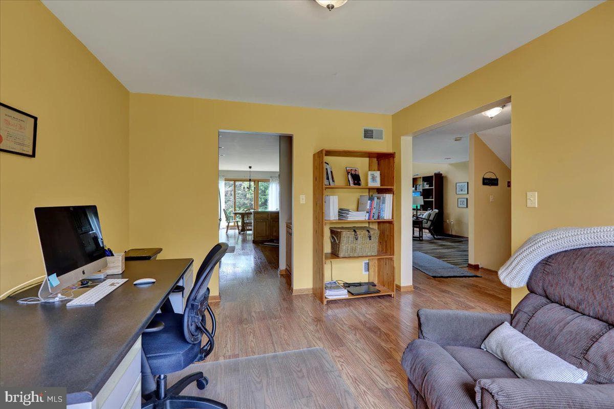 96 Gunhart Road photo 11
