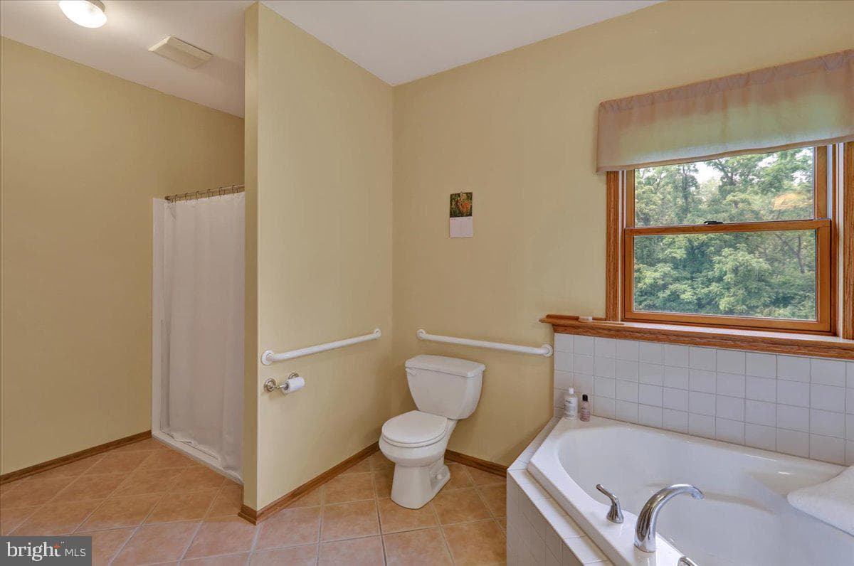 96 Gunhart Road photo 27