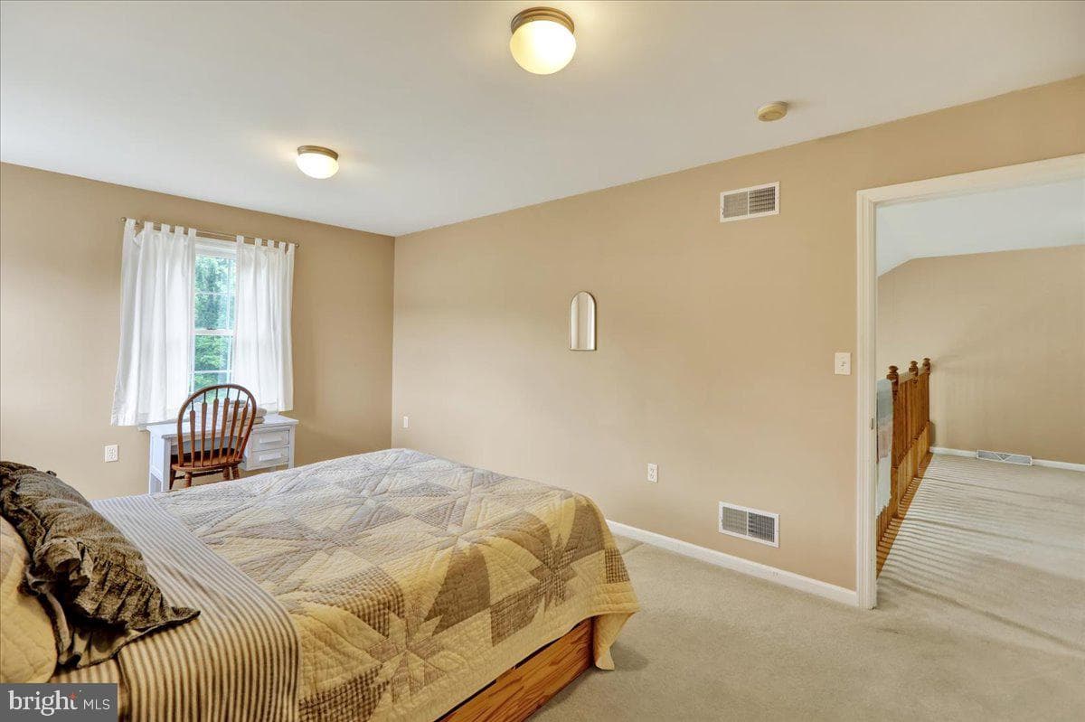 96 Gunhart Road photo 35