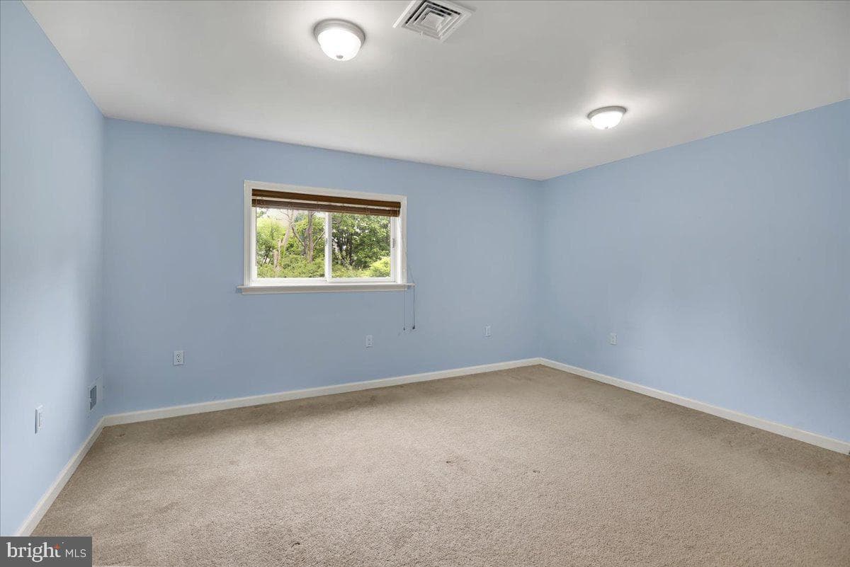 96 Gunhart Road photo 41