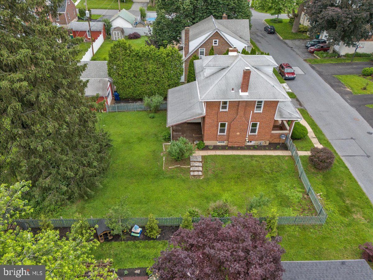 54 Norman Street photo 28