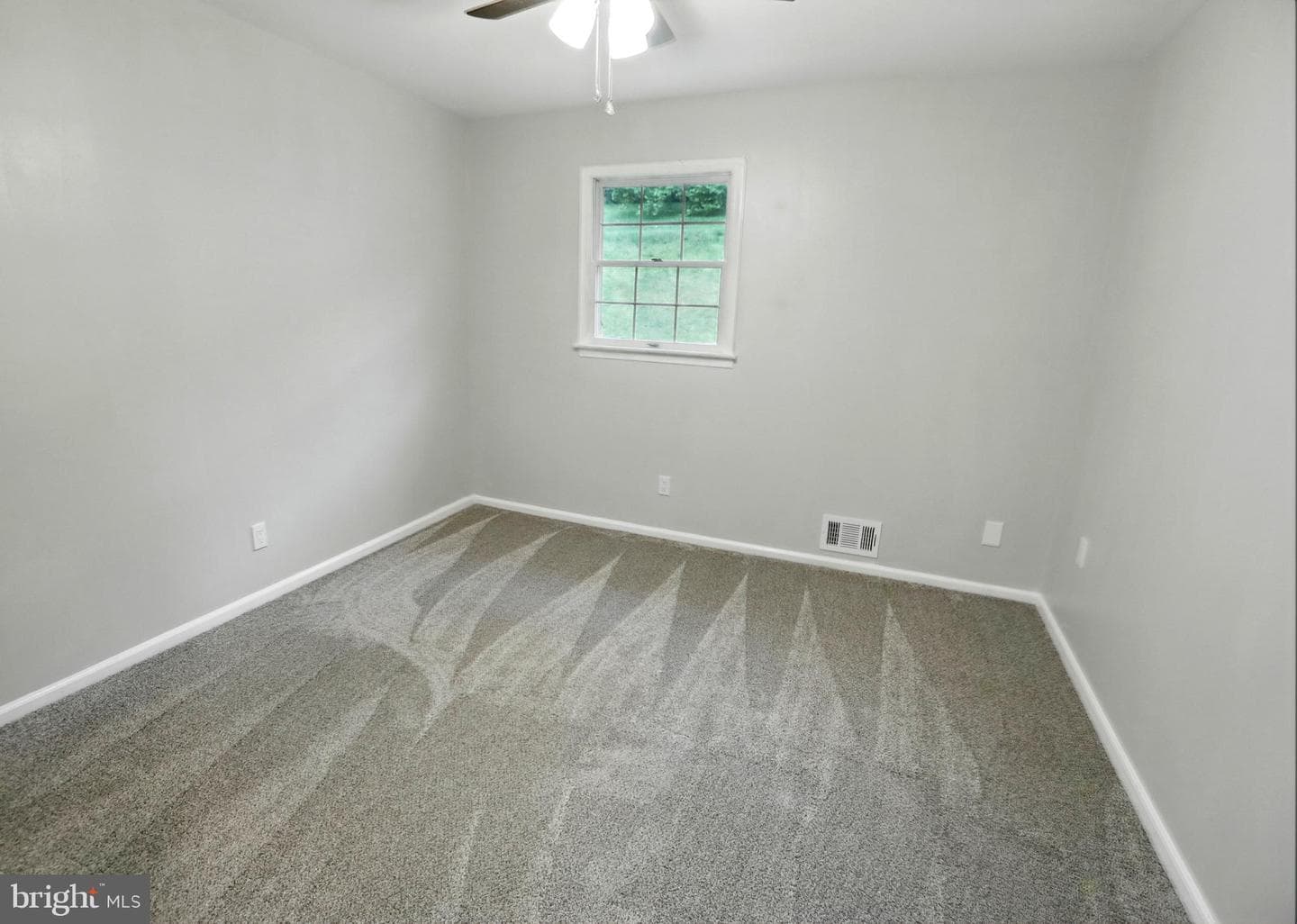 119 Village Drive photo 28