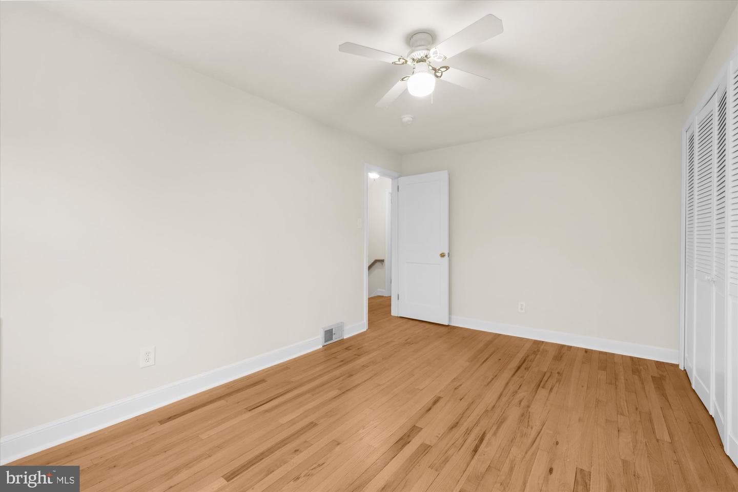 204 Opal Avenue photo 22