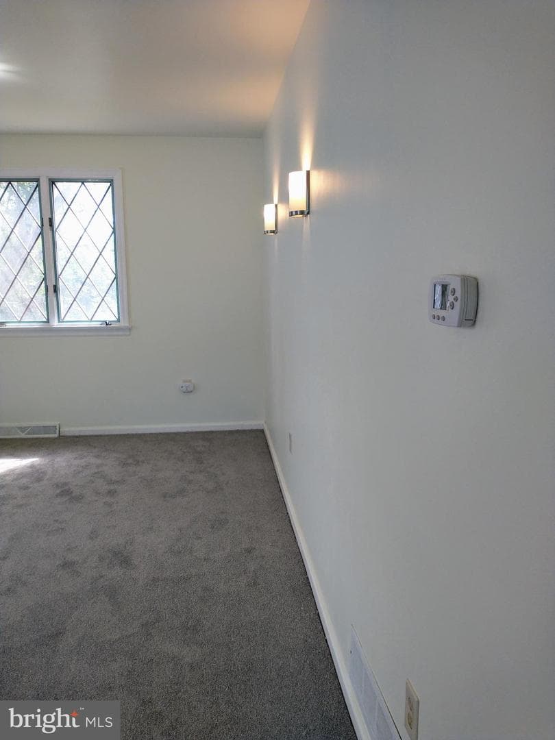 512 Mifflin Boulevard photo 19