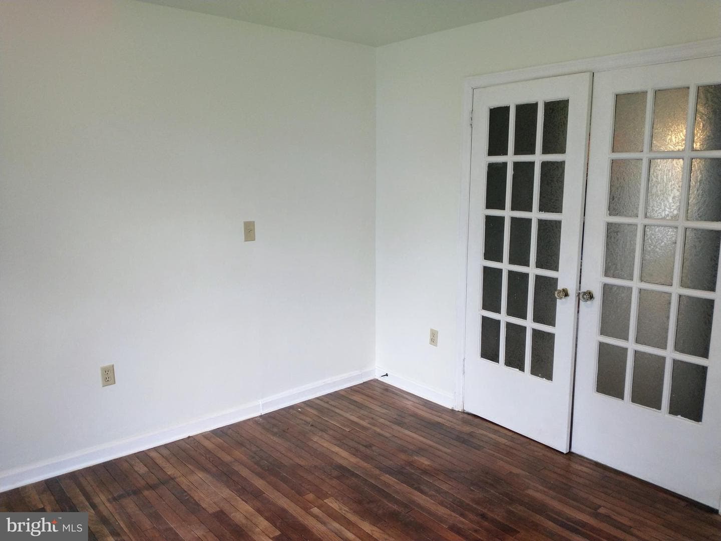 512 Mifflin Boulevard photo 24