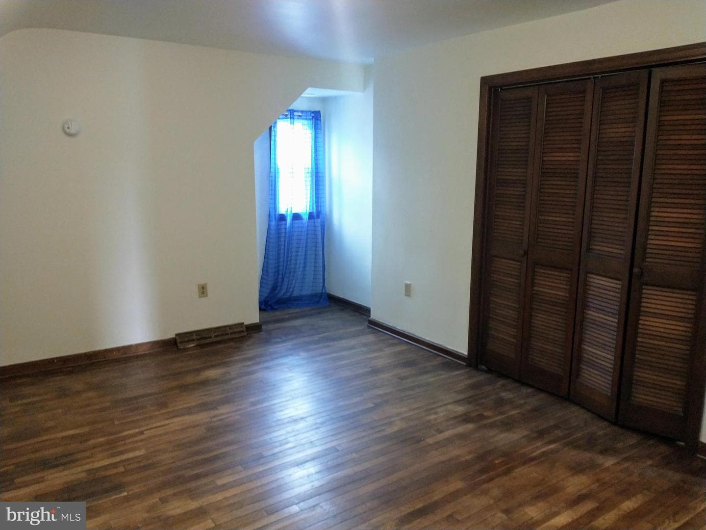 512 Mifflin Boulevard photo 27