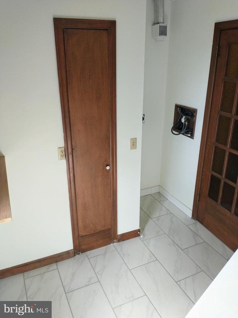 512 Mifflin Boulevard photo 33
