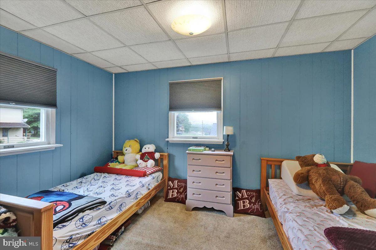 325 Summit Avenue photo 22