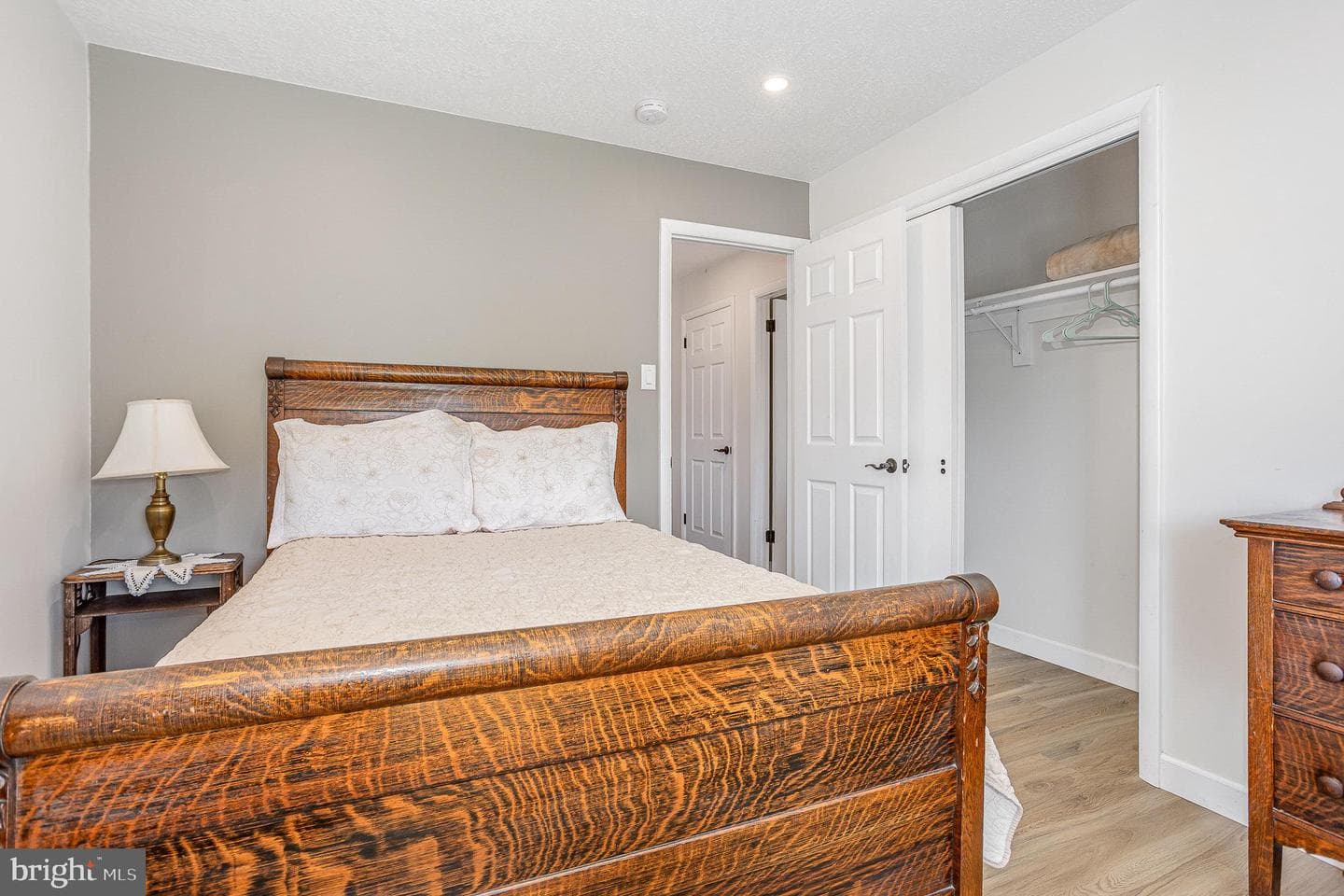 421 Carroll Street photo 13