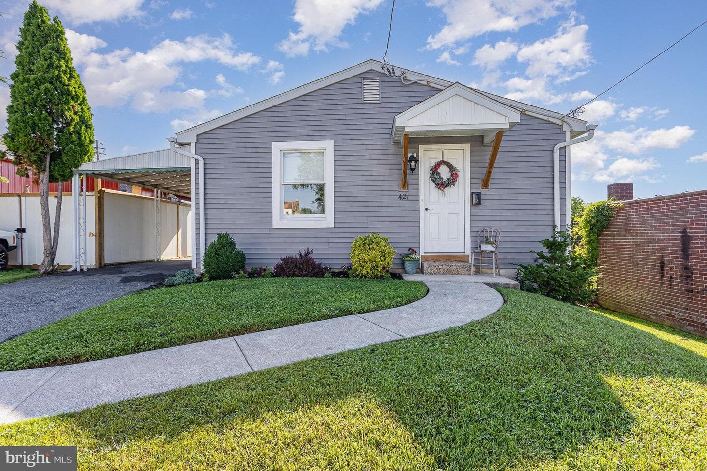 421 Carroll Street photo 5