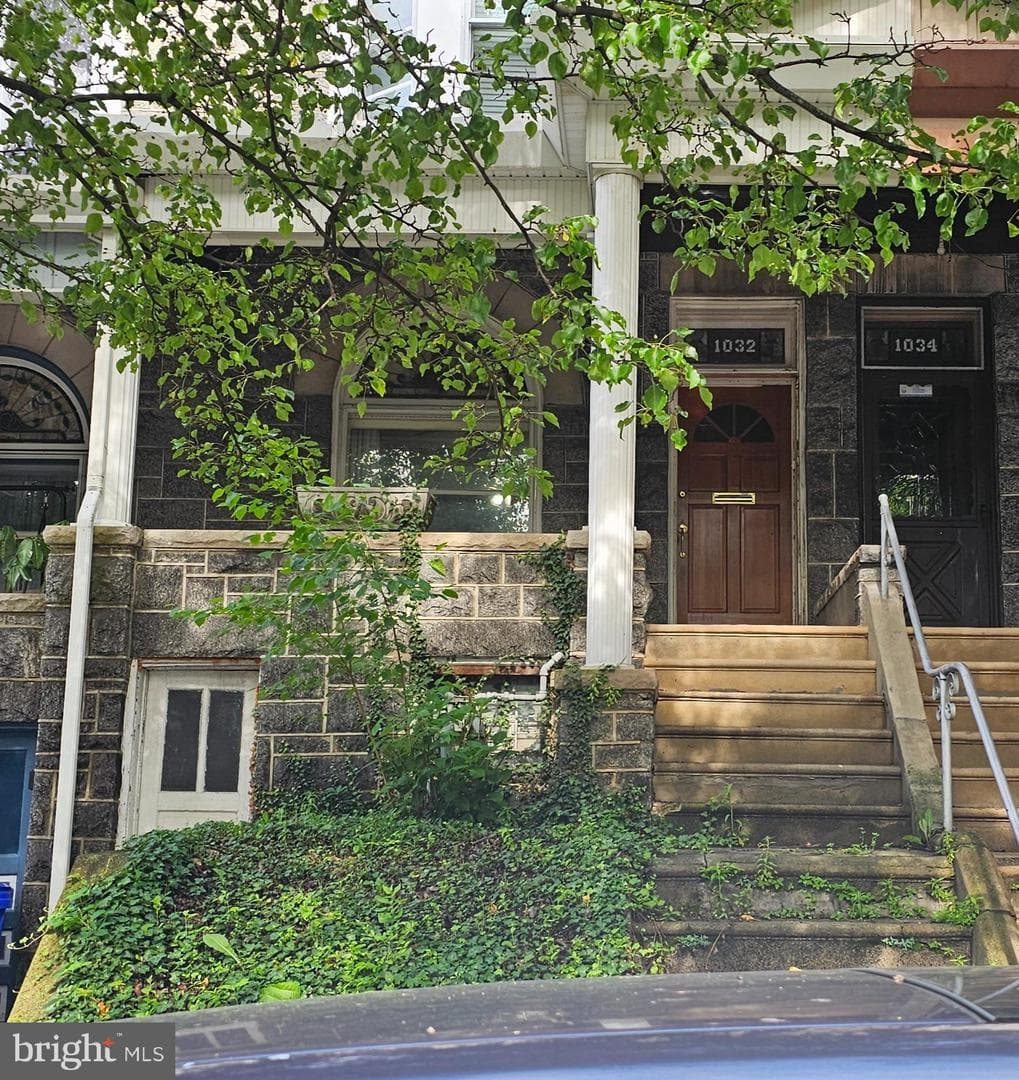 1032 N 4th Street
