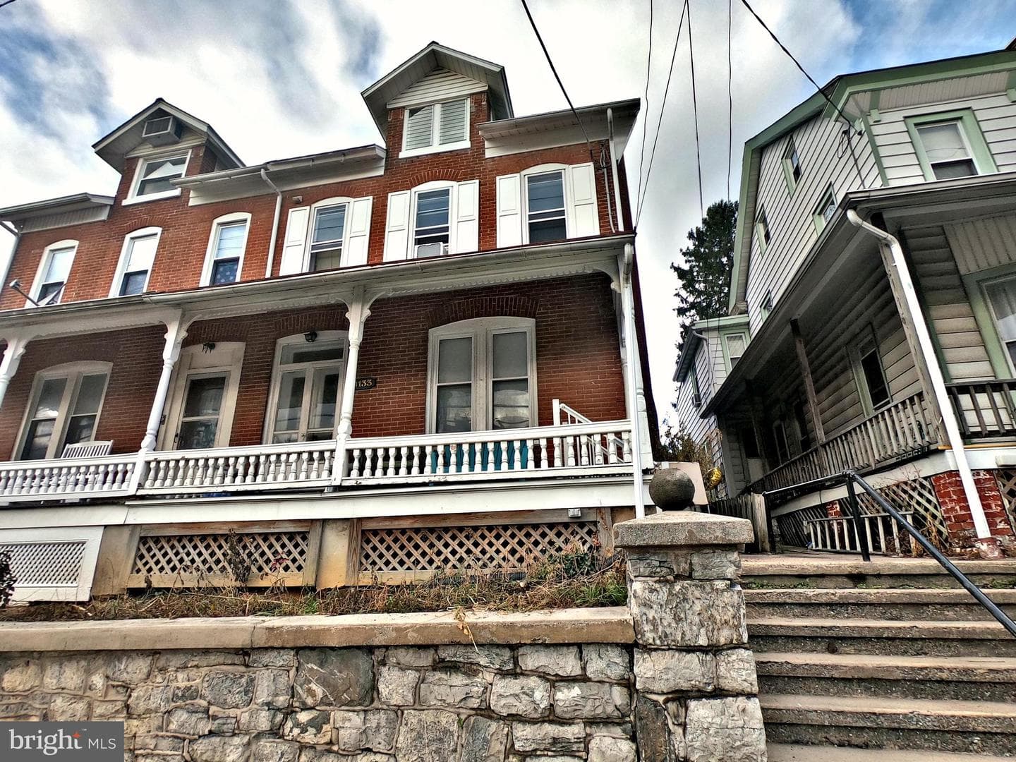 4133 Penn Avenue photo 2