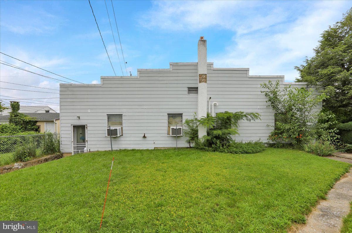 529 Chestnut Street photo 5