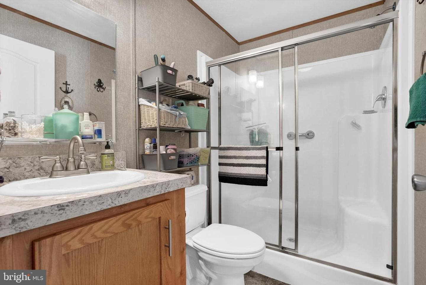 325 Bordic Road photo 13