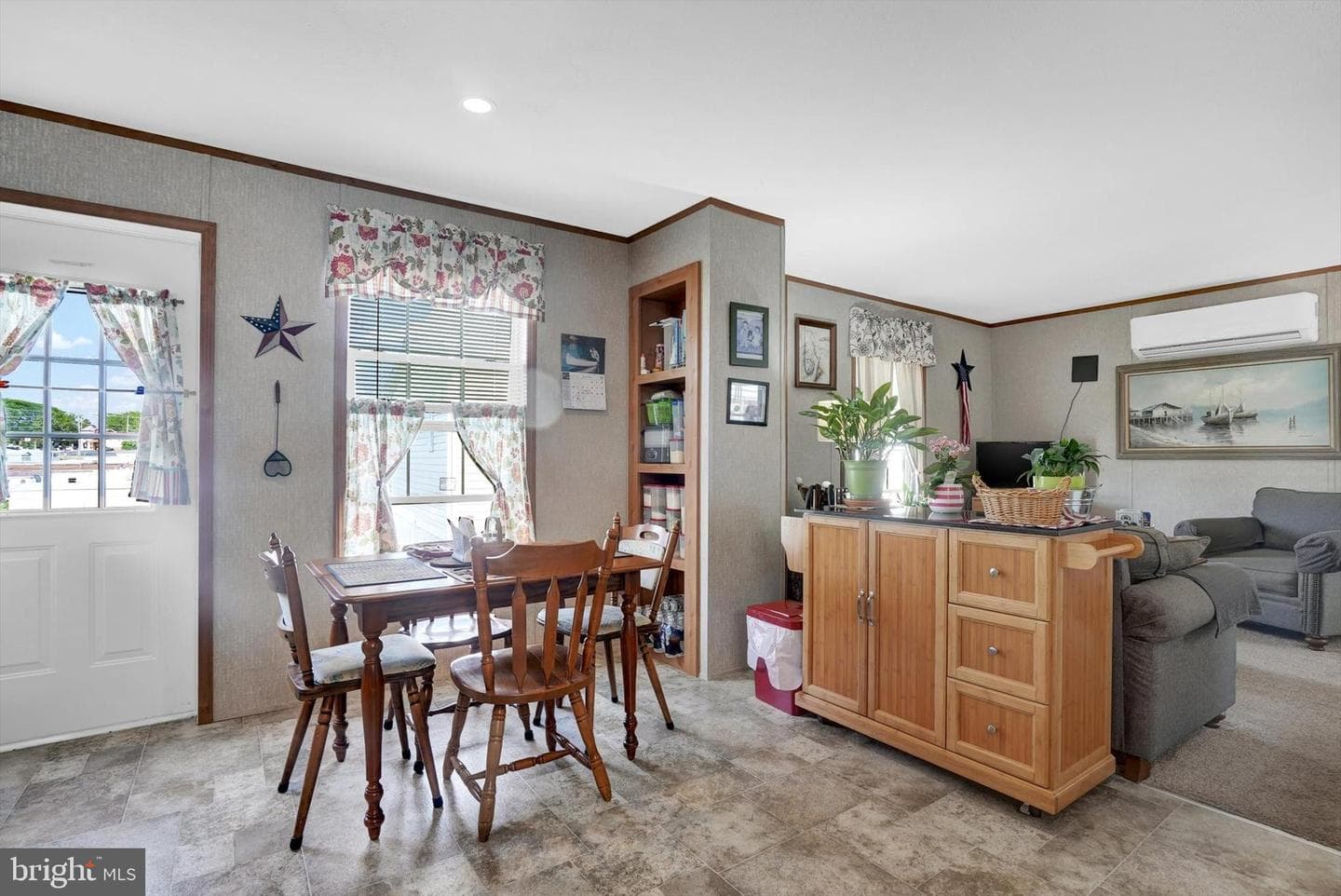 325 Bordic Road photo 9
