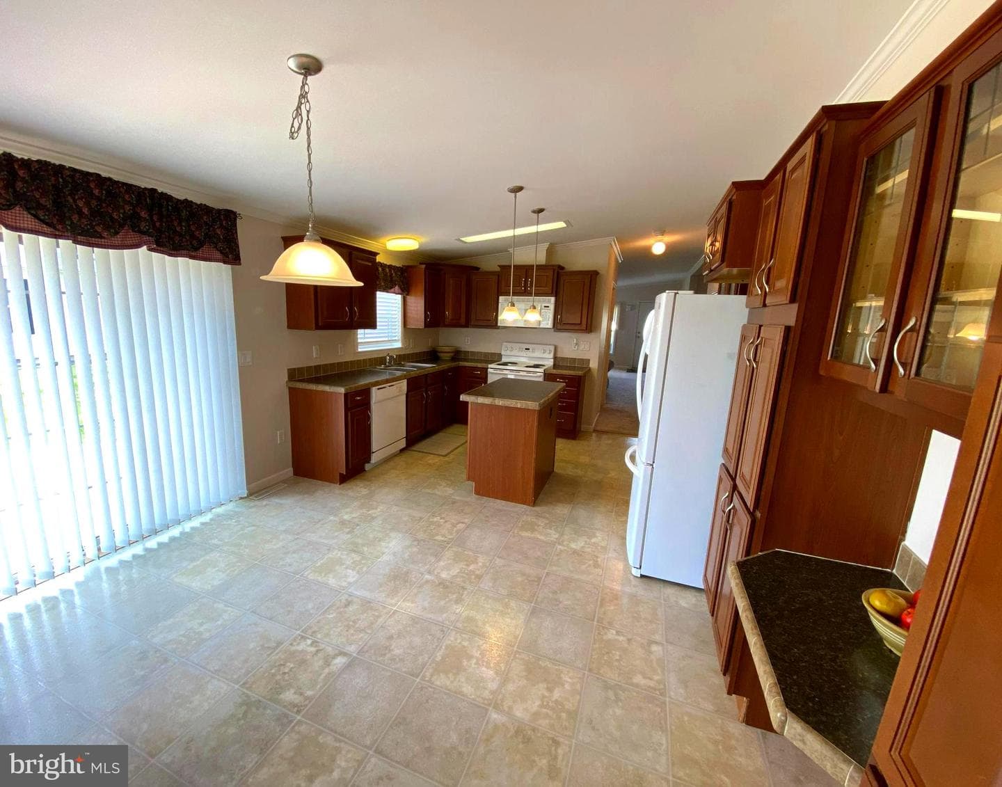 85 Westin Road photo 9