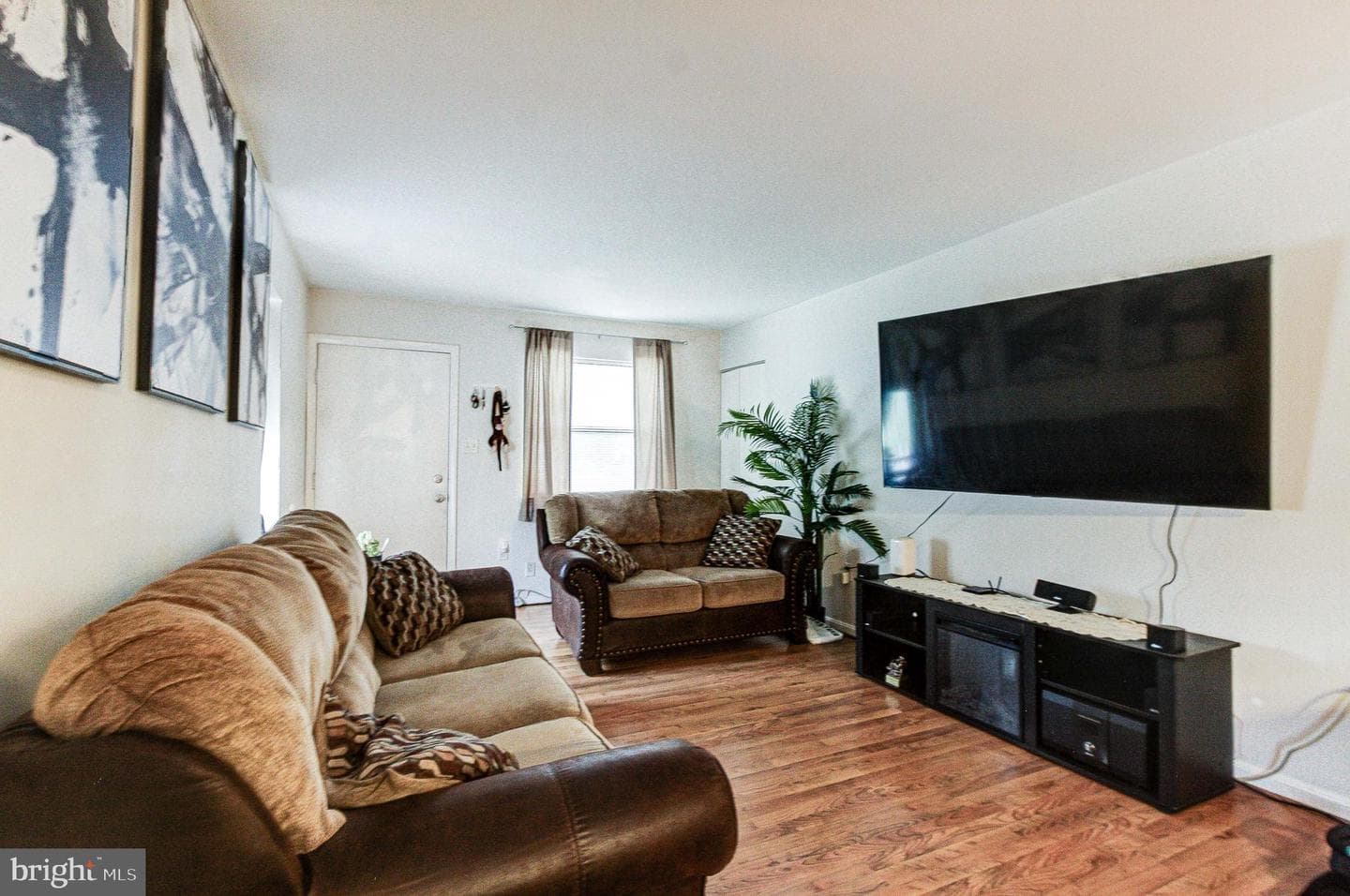 1334 Wyomissing photo 2