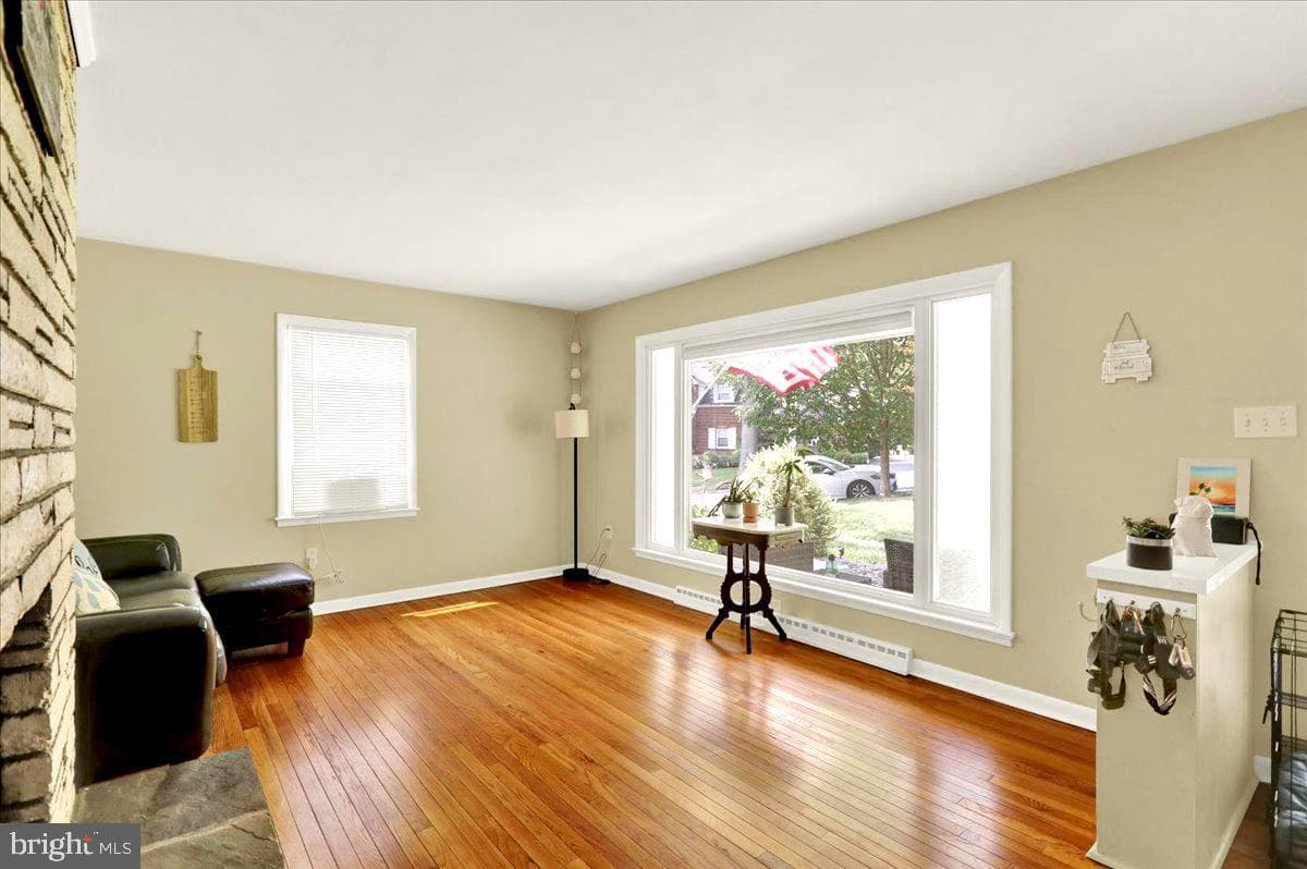 311 Lynoak Avenue photo 4