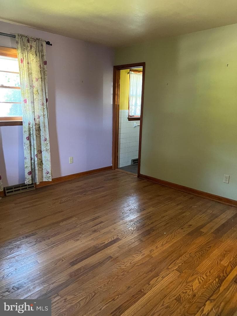 436 E Walnut Street photo 11