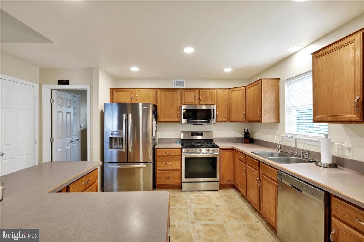 4418 Del Mar Drive photo 11
